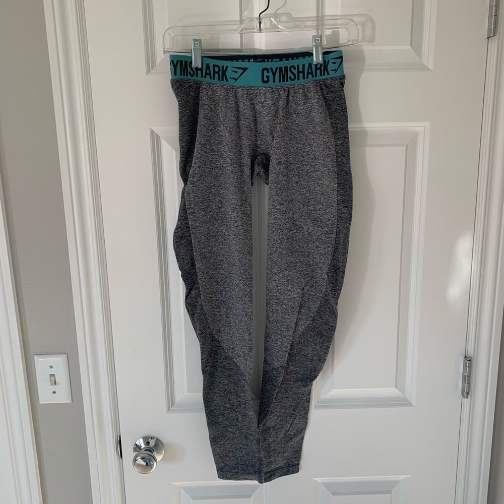 Grey two tone gym shark leggings